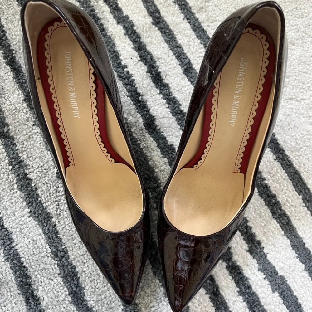 Johnston & Murphy Patent Leather Burgundy Sz 8 Heels